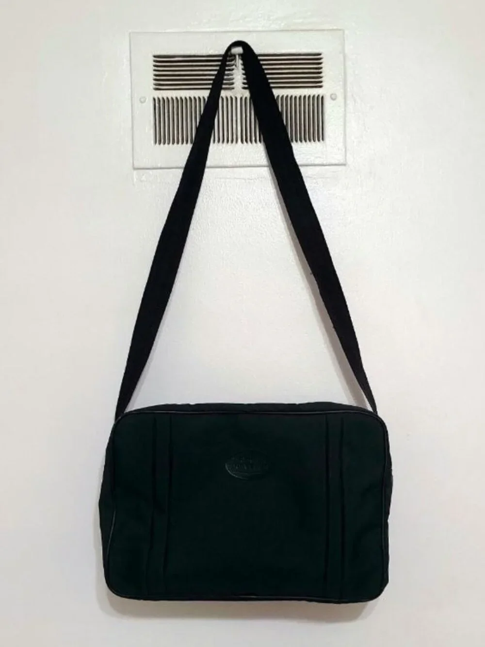 Shoulder Bag – Unisex Travel